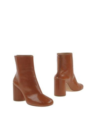 Maison Margiela Ankle Boot In Brown