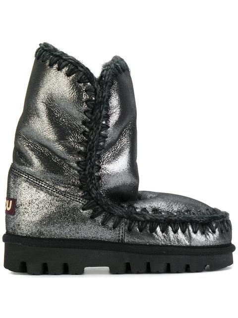 mou boots gold
