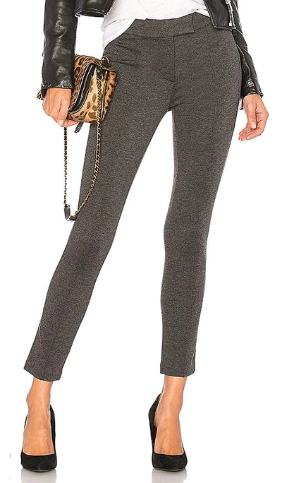 Gettingbacktosquareone Pin Tuck Pant In Gray