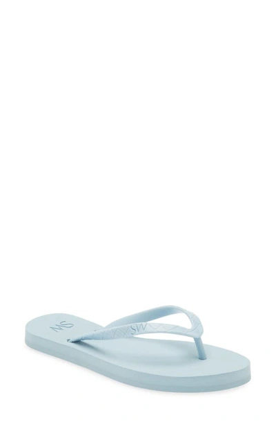 Stuart Weitzman Embossed Flip Flop In Air