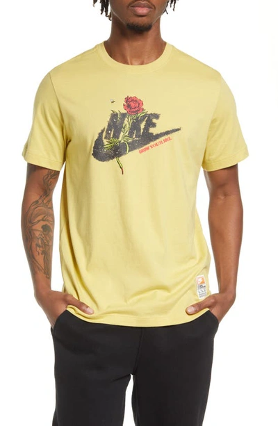 Nike Sportswear Men's Sole T-shirt In Celery
