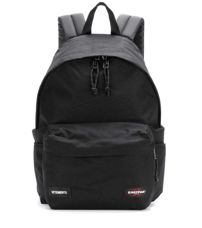 バッグ VETEMENTS eastpak 2017 s-l1200.jpg