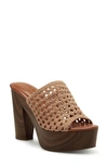 Jessica Simpson Shelbie Platform Slide Sandal In Natural 02