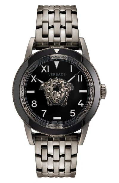 Versace Men's V-palazzo Ip Gunmetal Stainless Steel Bracelet Watch, 43mm In Gray