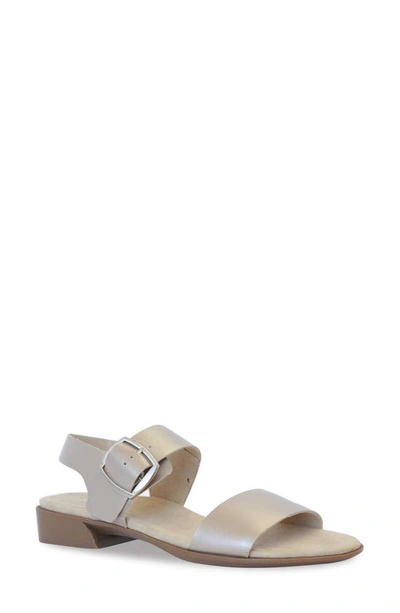 Munro Cleo Sandal In Taupe Metallic