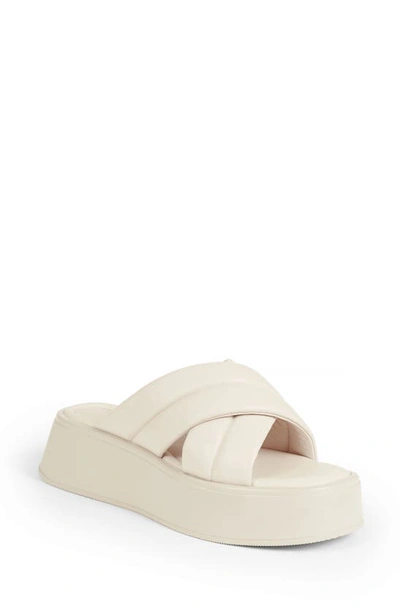 Vagabond Shoemakers Courtney Cross Strap Sandal In Ivory
