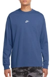 Nike Sportswear Premium Essentials Men's Long-sleeve T-shirt In Dark Marina Blue,light Bone