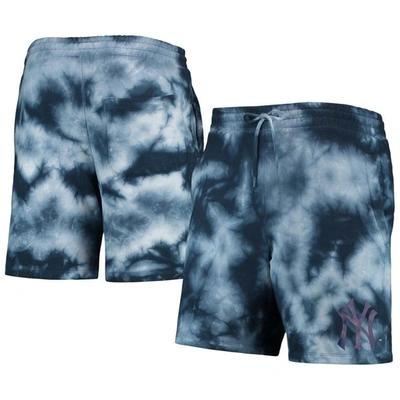 New Era Navy New York Yankees Team Dye Shorts