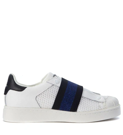 Moa Slip On In White Leather With Blue Elastic Strap In Bianco