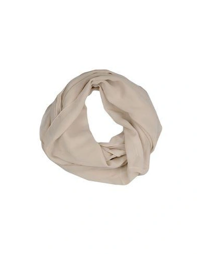 D-exterior Collars In Beige