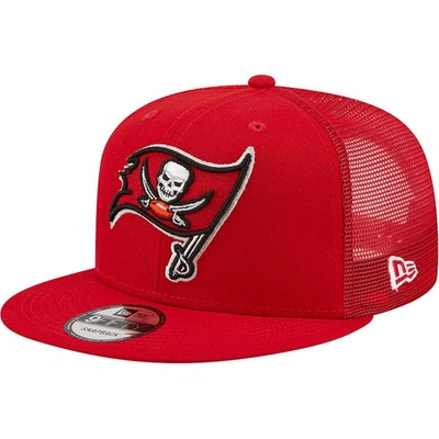 New Era Red Tampa Bay Buccaneers Team Classic Trucker 9fifty Snapback Hat