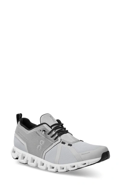 On Cloud 5 Waterproof Running Shoe In Grey