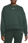 Nike Sportswear Essential Oversize Sweatshirt In Pro Green/ White