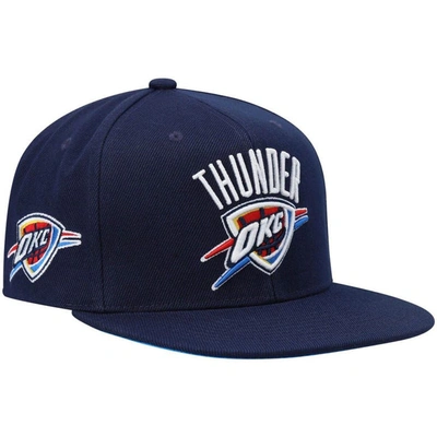 Mitchell & Ness Men's  Navy Oklahoma City Thunder Core Side Snapback Hat
