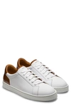 Magnanni Costa Leather Low Top Sneaker In White And Cuero