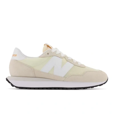 New Balance 237 Sneakers In Calm Taupe With White