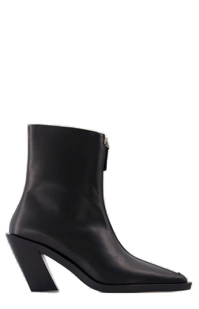 Elleme Eclair Zipper Boots In Black