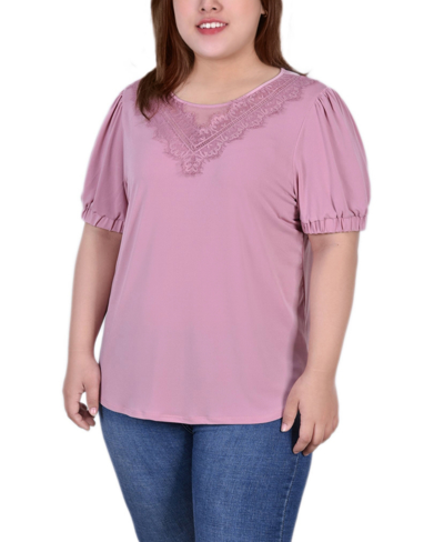 Ny Collection Petite Size Short Puff Sleeve Top With Lace In Lilas