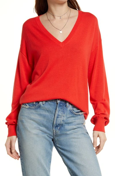 Treasure & Bond V-neck Sweater In Red Poppy