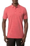 Travismathew The Heater Solid Short Sleeve Performance Polo In Heather Scooter