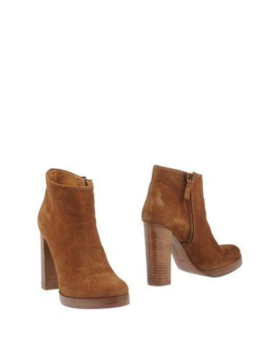 Aldo Castagna Ankle Boots In Brown