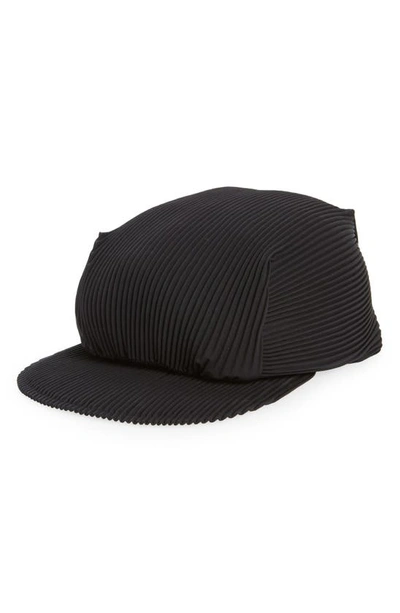Issey Miyake Black Pleats Cap