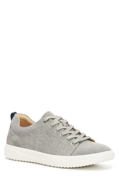 Vince Camuto Haben Woven Low Top Sneaker In Cement/ Moon
