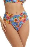 Hanky Panky Plus Size Printed Retro Lace Thong Sale In Multicolor