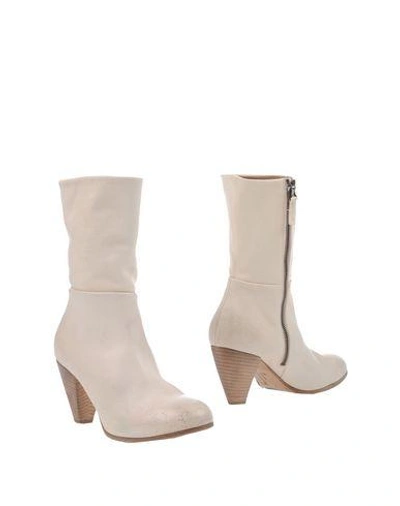 El Ankle Boot In Ivory