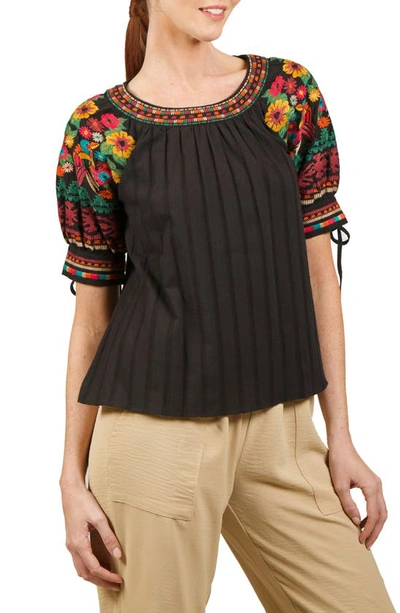 Nikki Lund Floral Embroidered Puff Sleeve Top In Black