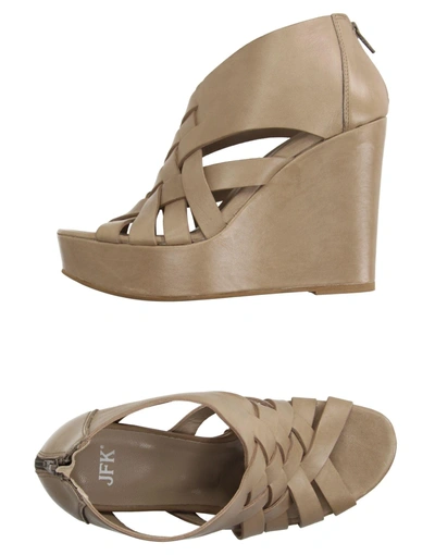 Jfk Sandals In Dove Grey