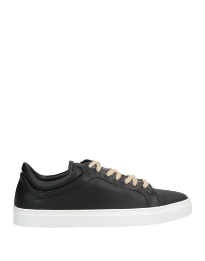 Yatay Sneakers In Black