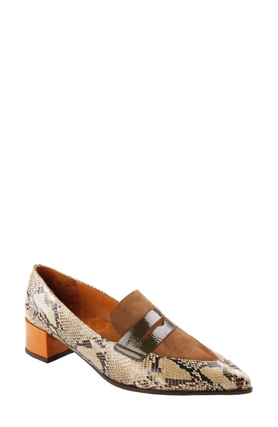 Chie Mihara Jeita Pointed Toe Loafer In Natur