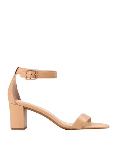 Ralph Lauren Leather Sandal In Beige