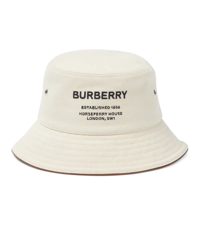 Burberry Off-white Horseferry Motif Bucket Hat In Natural