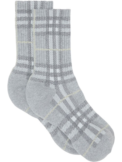 Burberry Vintage Check-print Socks In Light Grey