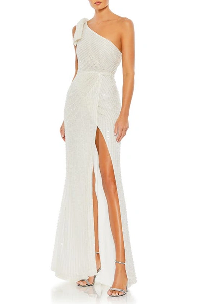 Mac Duggal Beaded One-shoulder Gown In White