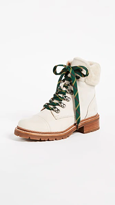 Frye Samantha Hiker Boots In Ivory