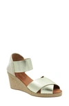 Andre Assous Erika Wedge Sandal In Platino