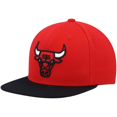 Mitchell & Ness Men's  Red, Black Chicago Bulls Team Two-tone 2.0 Snapback Hat In Red,black