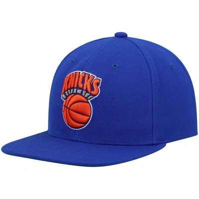 Mitchell & Ness Men's  Blue New York Knicks Hardwood Classics Team Ground 2.0 Snapback Hat