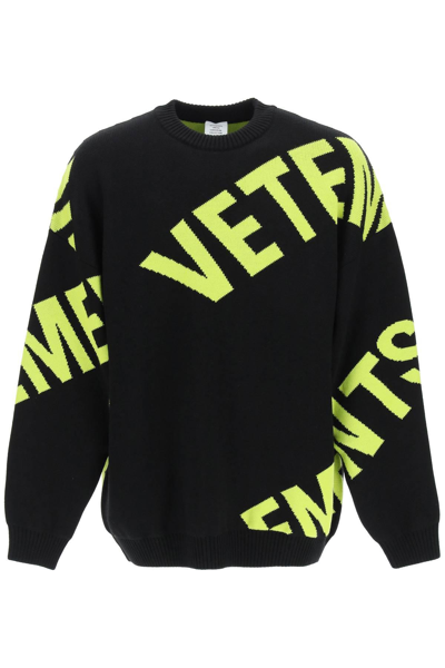 Vetements Giant Logo Sweater In Black