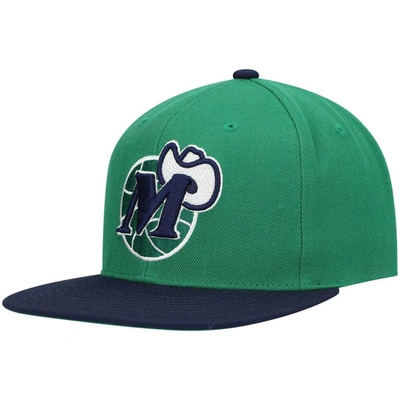 Mitchell & Ness Men's  Green, Navy Dallas Mavericks Hardwood Classics Team Two-tone 2.0 Snapback Hat In Green,navy