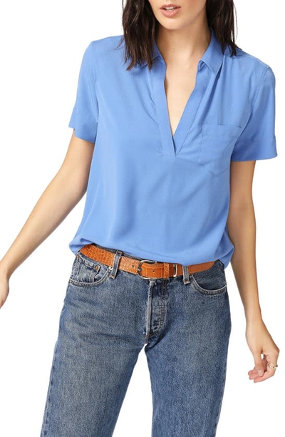 Court & Rowe Collared Short Sleeve Blouse In Blue