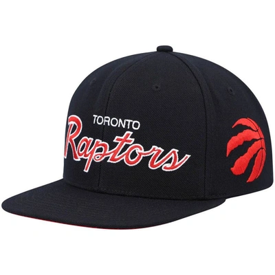 Mitchell & Ness Men's  Black Toronto Raptors Hardwood Classics Script 2.0 Snapback Hat