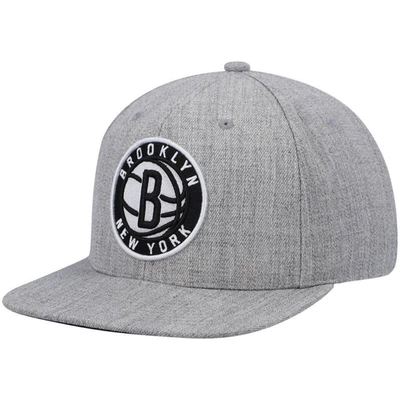 Mitchell & Ness Men's  Heathered Gray Brooklyn Nets 2.0 Snapback Hat