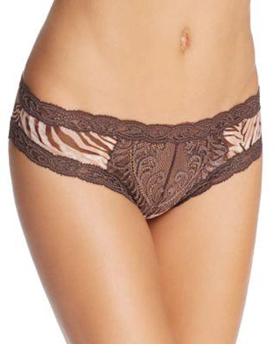 Natori Feathers Hipster Briefs In Natural Zebra Print