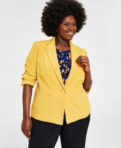 Kasper Plus Size Crepe One-button Blazer In Yellow