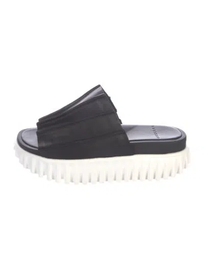 Pre-owned 4ccccees Leather Slides In Black/blue