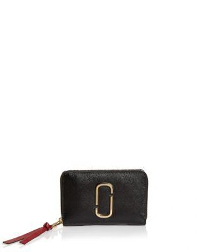 Marc Jacobs Snapshot Standard Small Leather Wallet In Black/chianti/gold